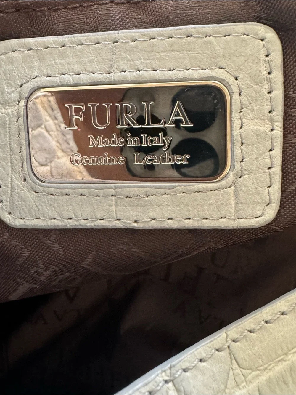 🆕 Furla Crocodile Embossed Leather Tote Bag Light Blue